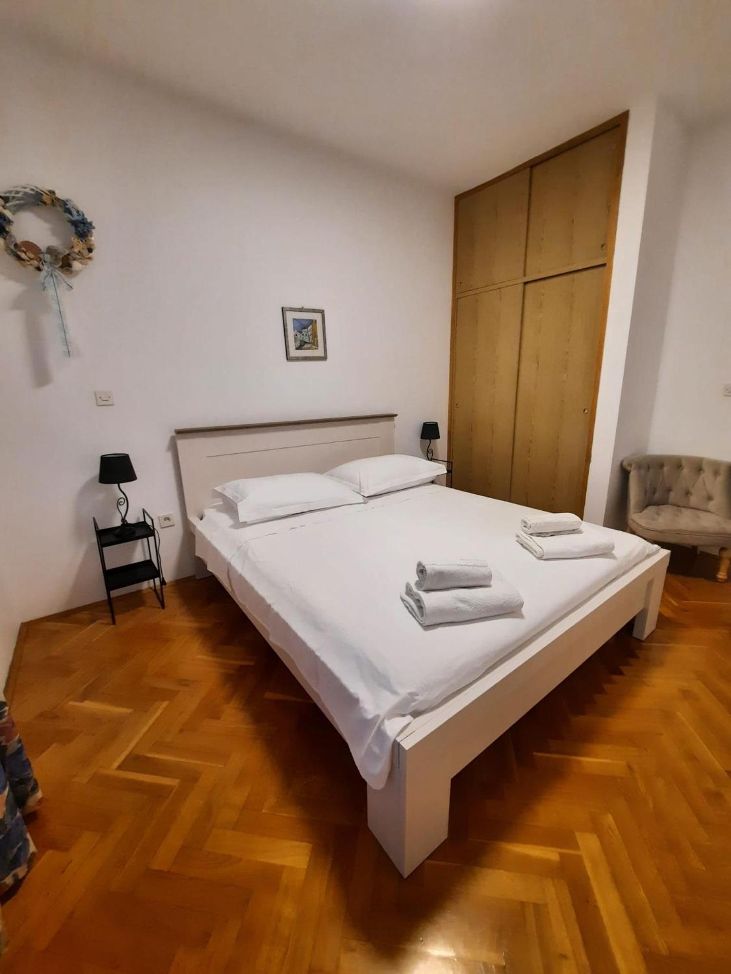 Buntin Apartments Primošten Extérieur photo
