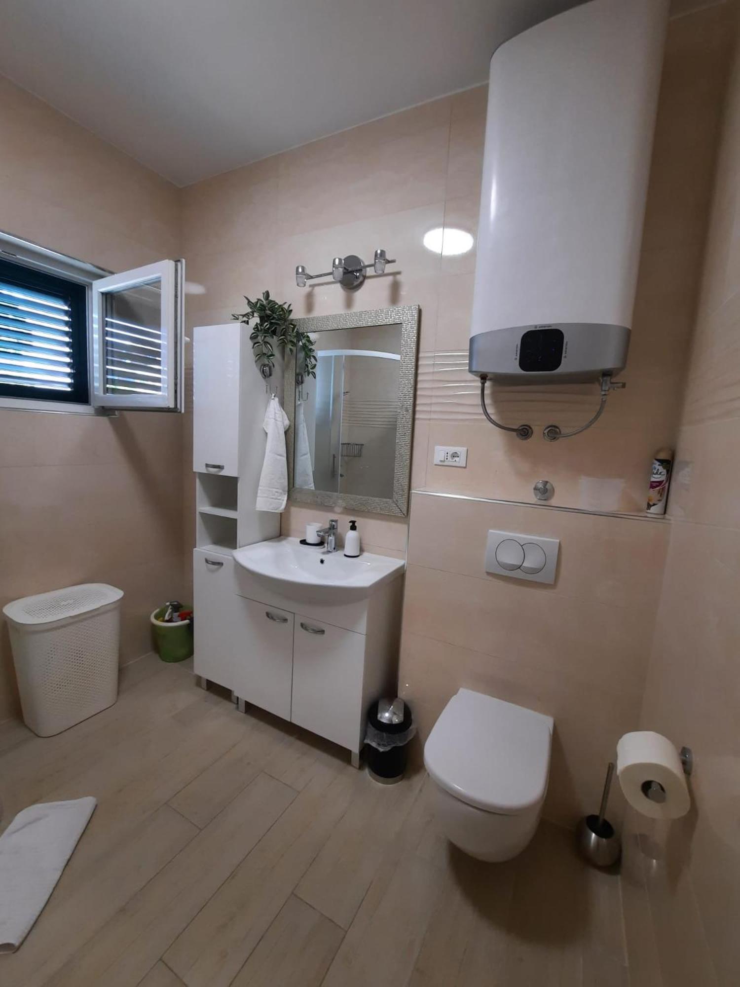 Buntin Apartments Primošten Extérieur photo